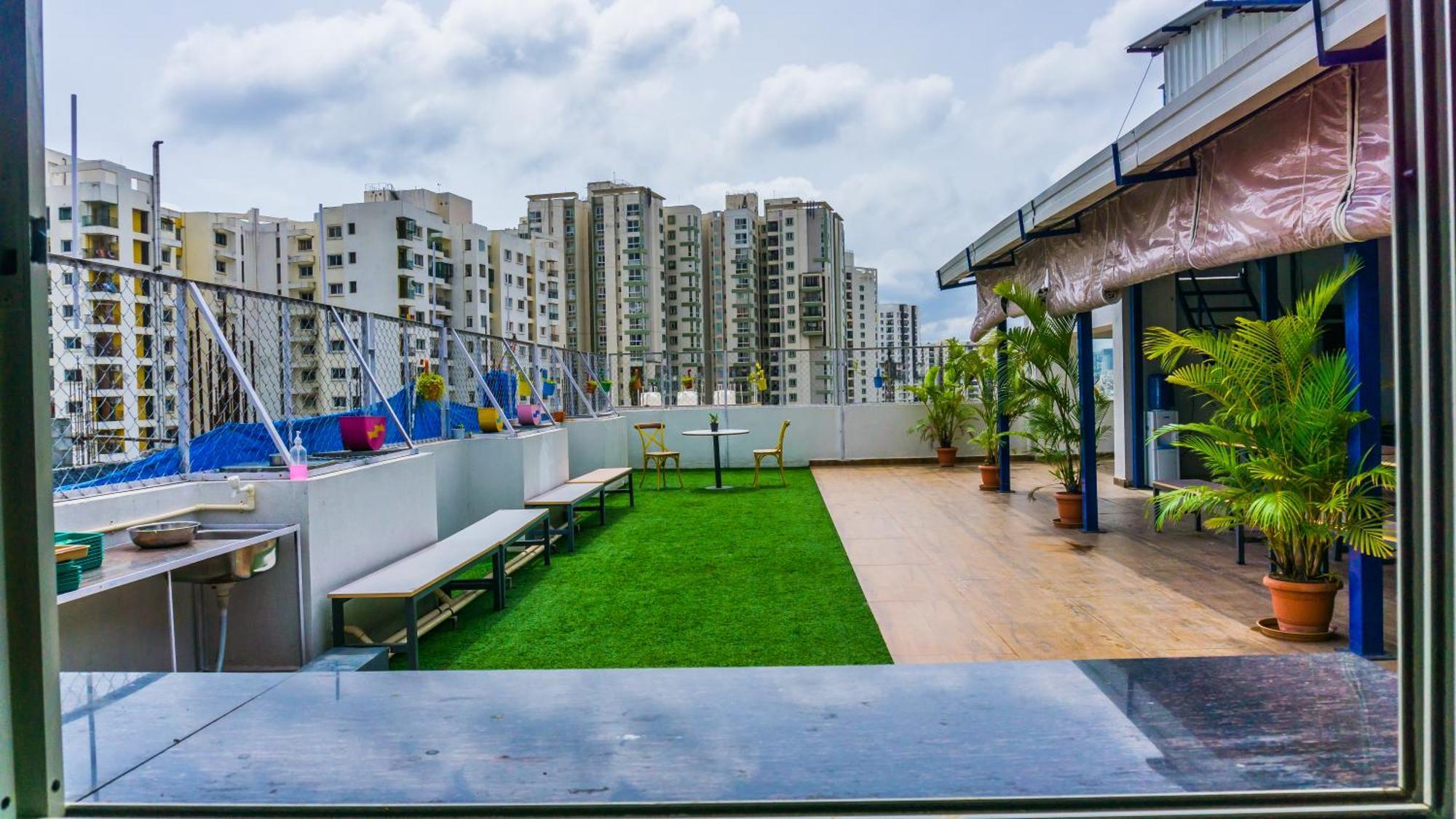 Aparthotel Local Colive Sarjapur Bengaluru Zewnętrze zdjęcie